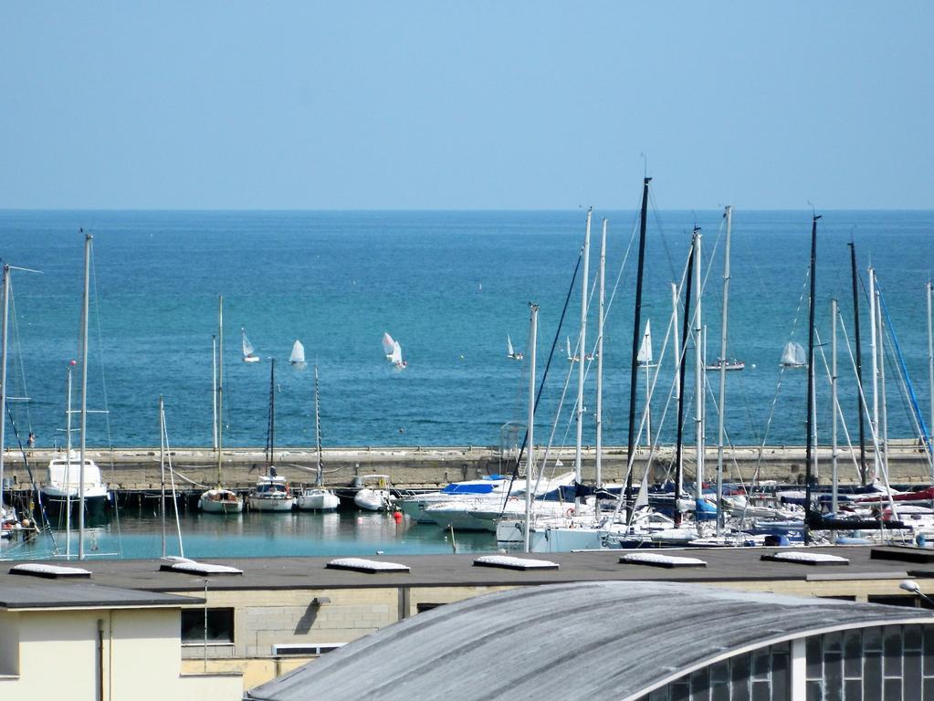 Hotel Miramare Civitanova Marche Exterior photo